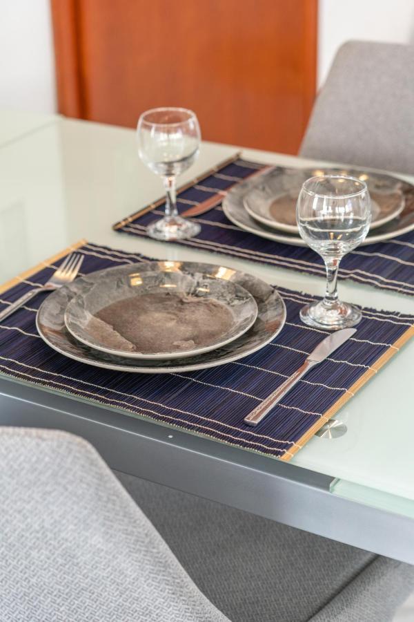 אתונה Olvar Suites מראה חיצוני תמונה