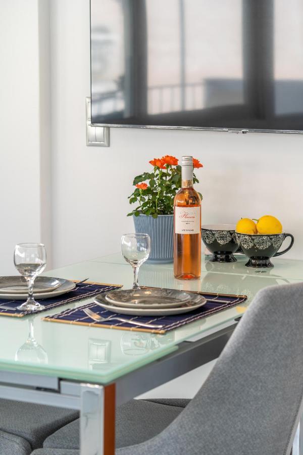 אתונה Olvar Suites מראה חיצוני תמונה